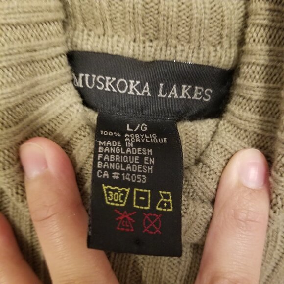 Vintage Tan Thick Knit Turtle Neck Sweater Large Muskoka Lake Heavy knit Unisex - Picture 6 of 9
